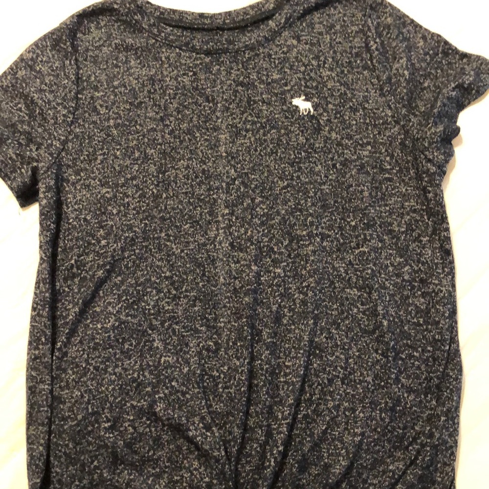 Girls Abercrombie short sleeve top size 13/14